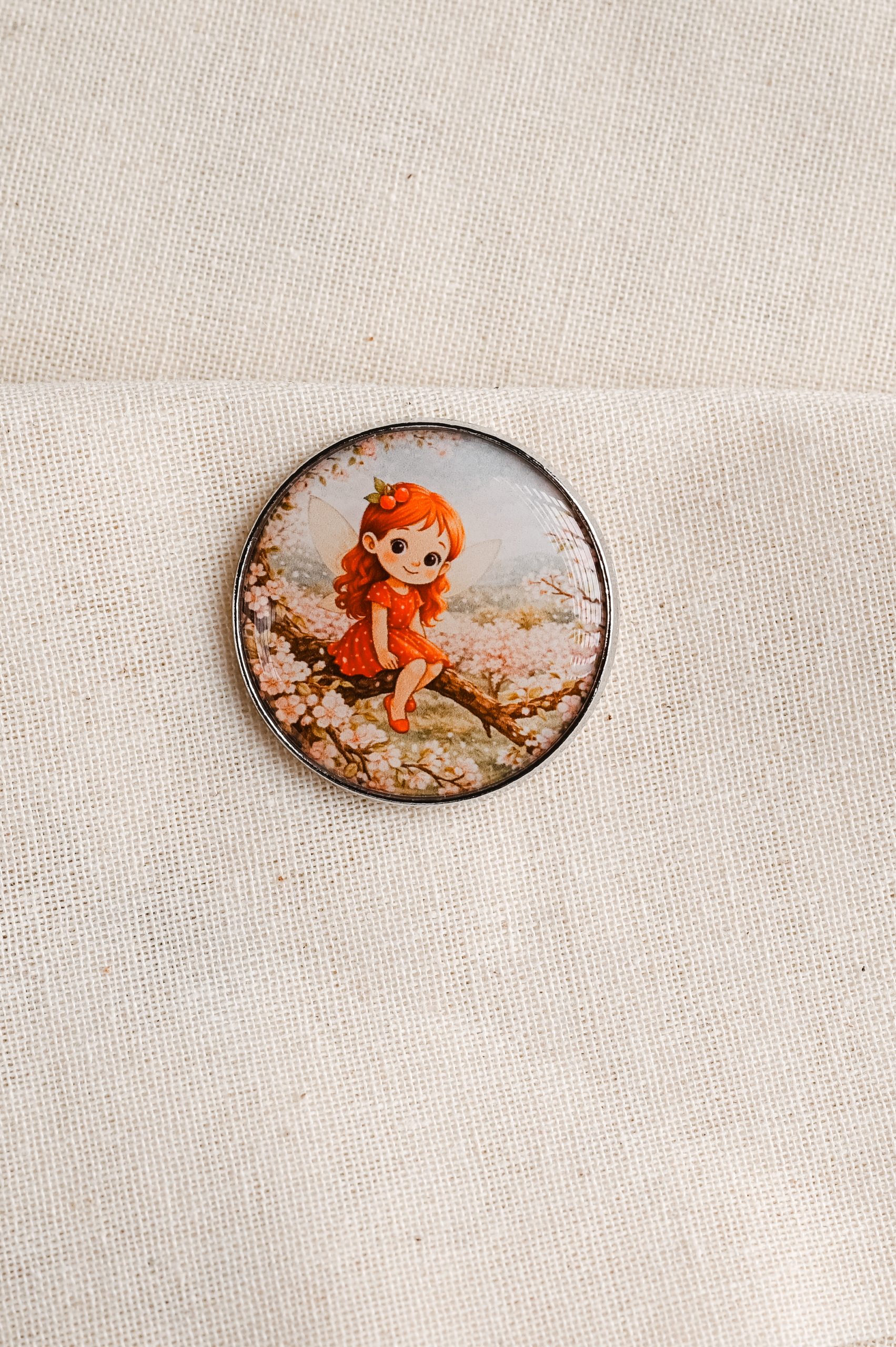 Pin metalic Cireșica